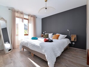 2 chambres, Wi-Fi gratuit, draps fournis