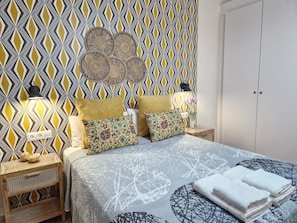 1 bedroom, free WiFi - Modern Loft Apartment in Historic Malaga Near Gibralfaro & Picasso's Birthplace (Málaga)
