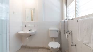 Deluxe Tek Büyük Yataklı Oda | Banyo