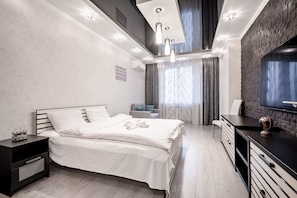 1 bedroom, desk, iron/ironing board, free WiFi