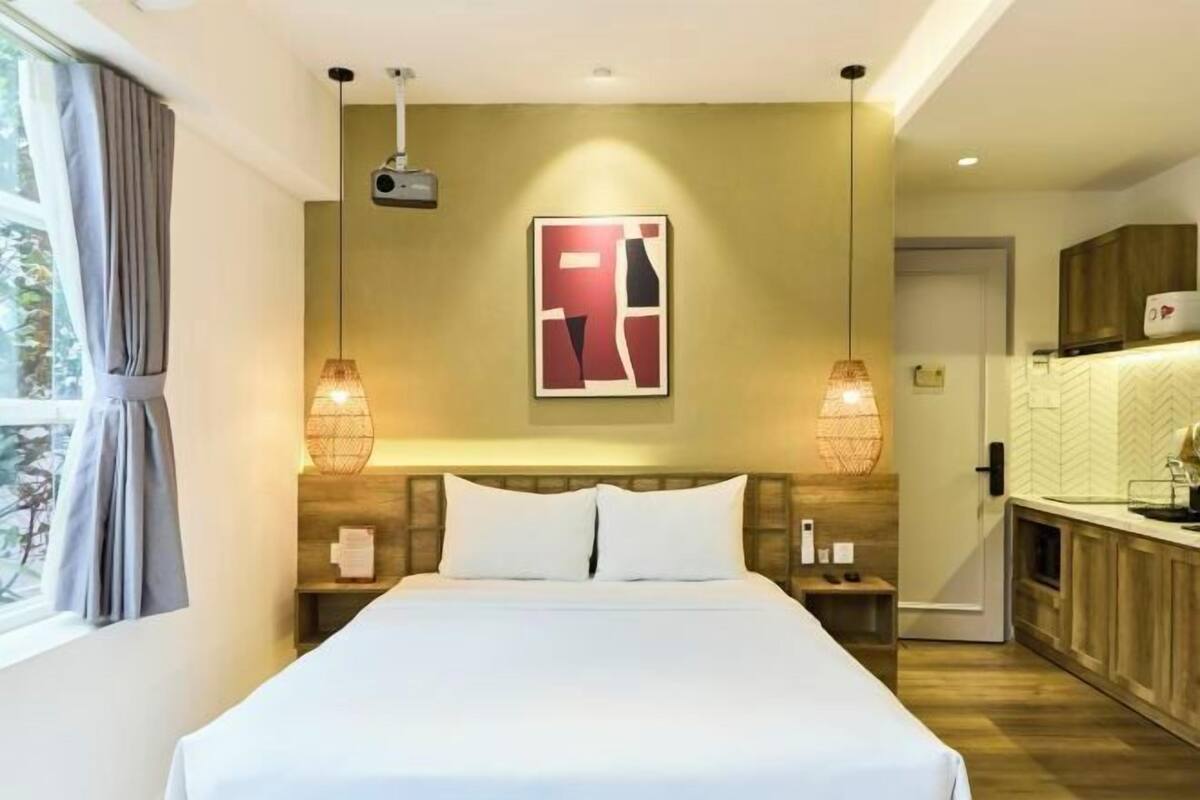 1 bedroom, premium bedding, Select Comfort beds, minibar
