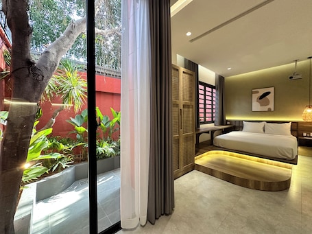 Deluxe Style 02 | Garden view. KIN WANDER TAN PHONG, THE MOONAGE