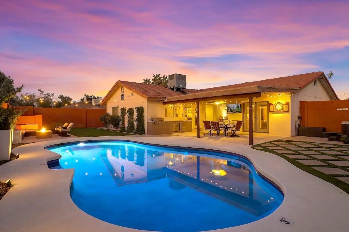 Pool, Hot tub & Grill! | Family Retreat