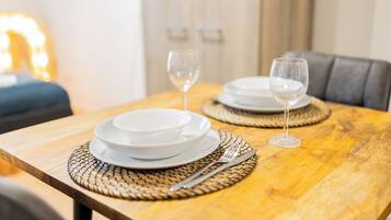 Basic Studio | Living area | 40-inch LCD TV with digital channels, heated floors, streaming services