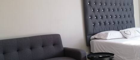 1 sovrum, strykjärn/strykbräda, wi-fi och sängkläder