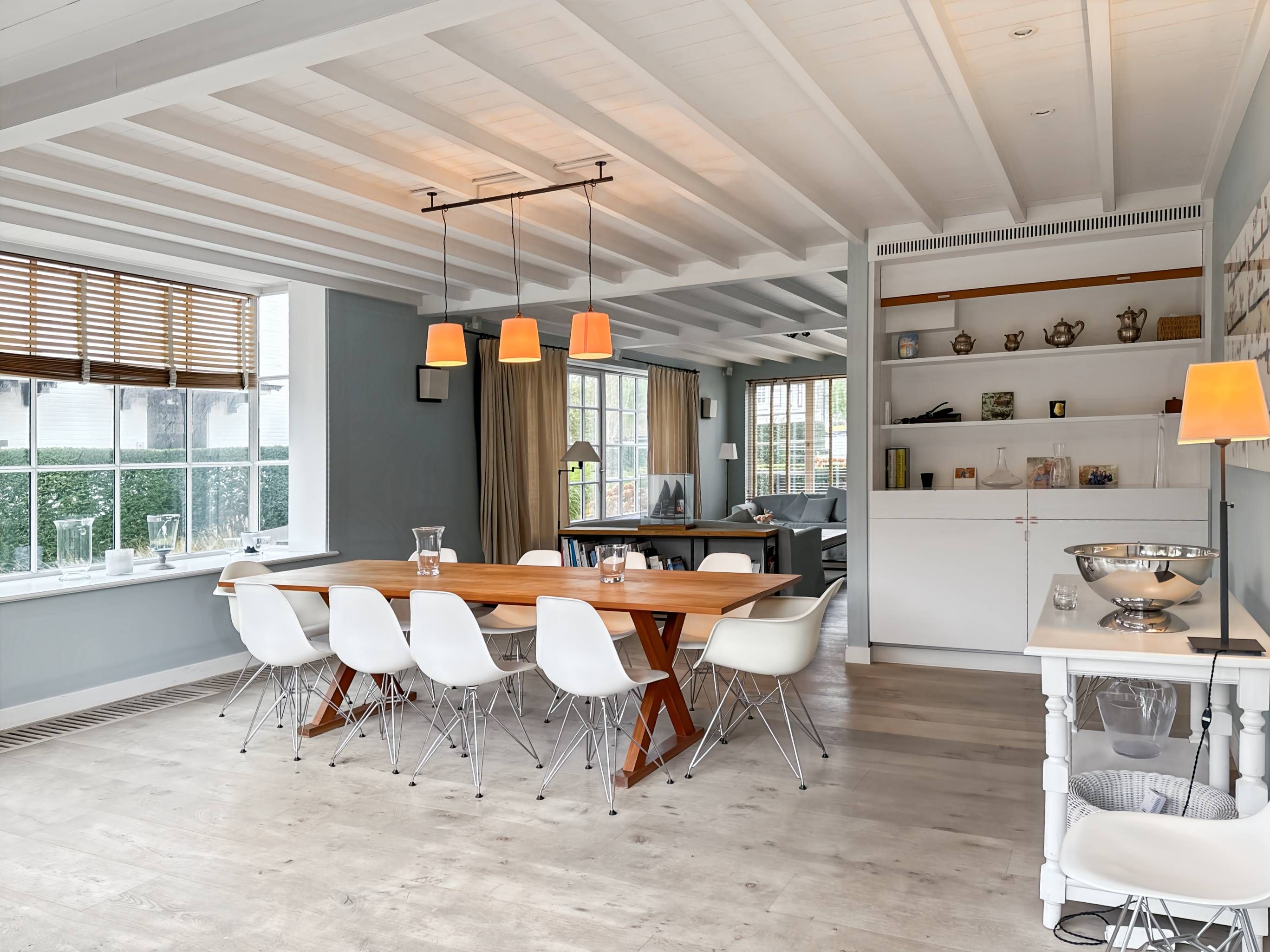 Casa, 5 habitaciones, balcón, vistas al jardín | Comedor