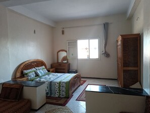 5 soverom, wi-fi (inkludert) og sengetøy