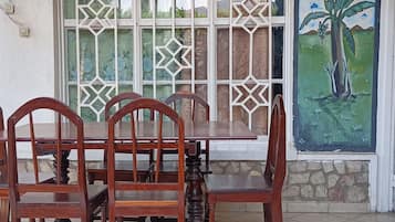 Classic Villa | Terrace/patio