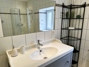 Haartrockner, Handtücher