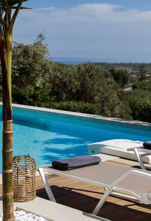 Pool - Rizes Villa with Jacuzzi & Heated Pool, A Nature Paradise! (Rethymno)