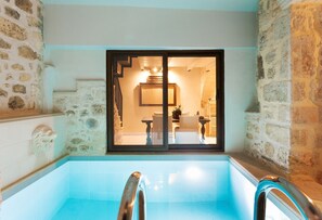 Indoor pool - Ali Vafis Villa, Heated Jacuzzi & Indoor Pool (Rethymno)
