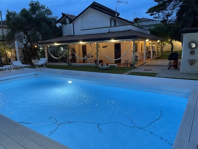 Cozy villa with pool a stone's throw from the Amalfi coast