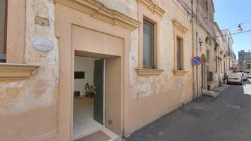 Facciata della struttura