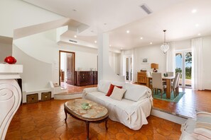 Villa | Living area - 3408 Villa Sunkiss by Perle di Puglia (Pulsano)