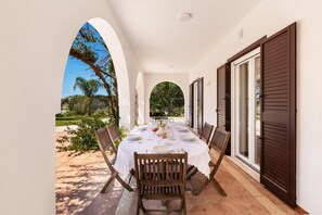 Villa | Terraza o patio
