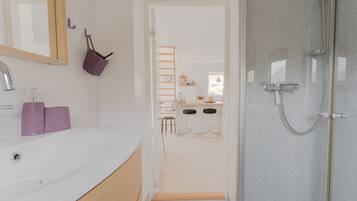 House | Bathroom | Shower, hair dryer, towels, soap