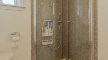 Standard House | Bathroom | Shower, hair dryer, towels, soap