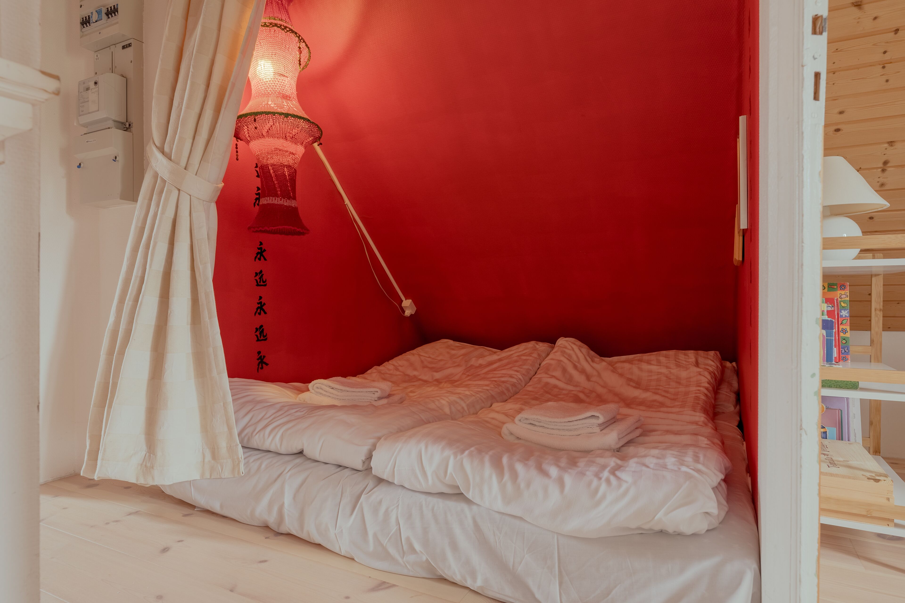 House | 4 bedrooms, cribs (surcharge), WiFi (free), individually decorated