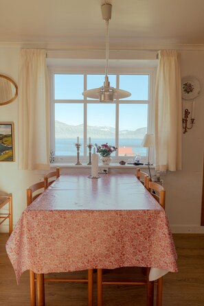 Hus | Spisestue