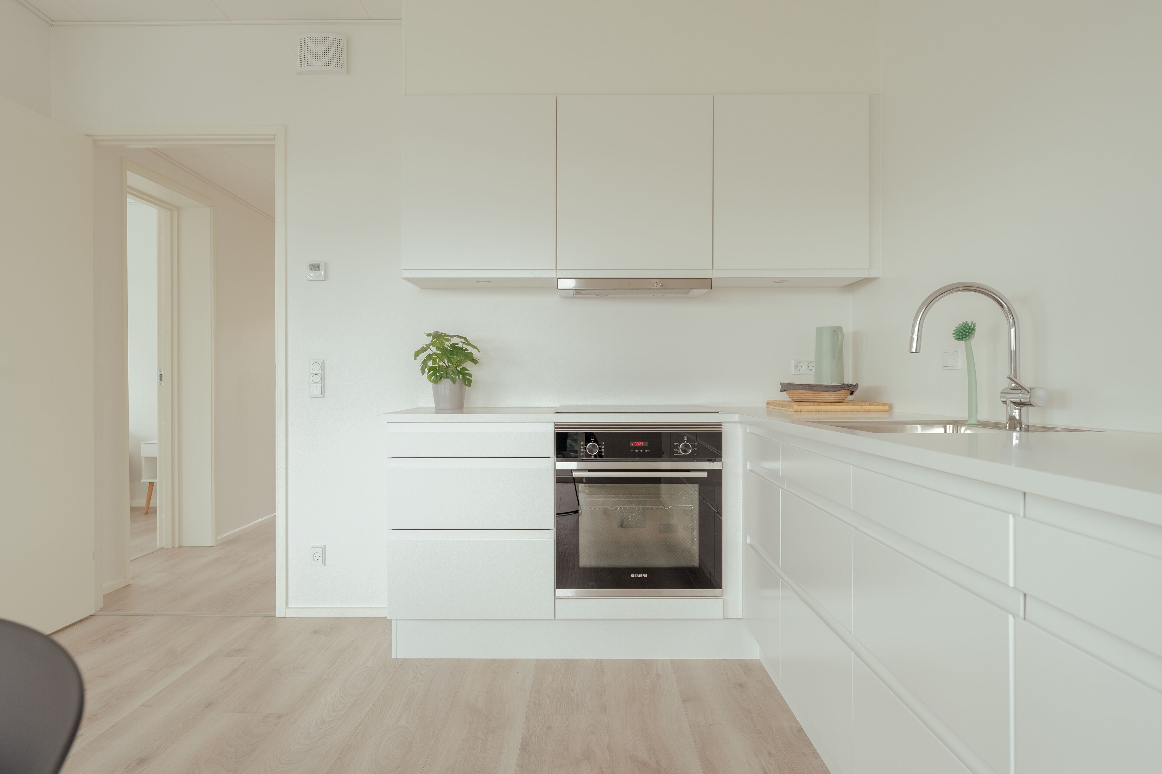 Lägenhet | Eget kök | Stort kylskåp, ugn, spishäll och diskmaskin