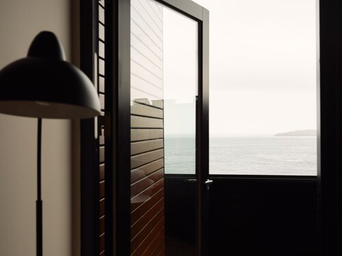 Stunning 1-Bedroom Apt With Breathtaking Scenery