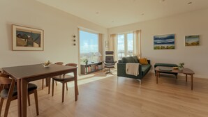 Leilighet | Oppholdsområde