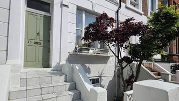 Apartment | Property grounds