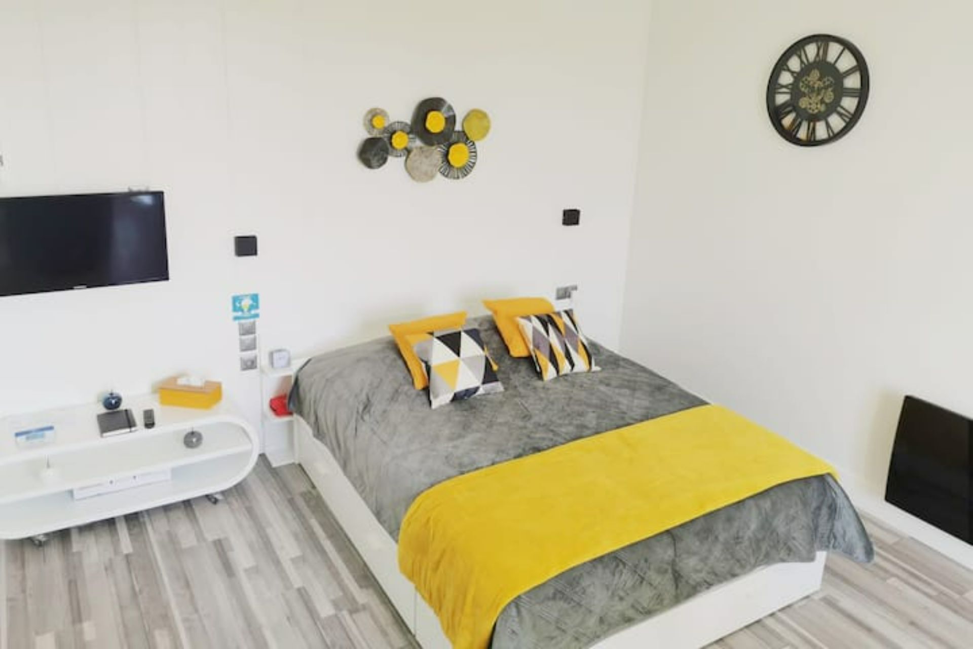 1 Schlafzimmer, Reisekinderbett, WLAN, Bettwäsche