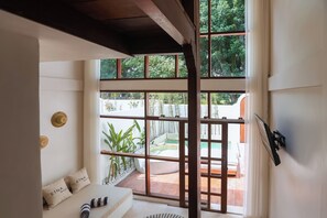 Panoramic-Villa, Nichtraucher, Poolblick | 1 Schlafzimmer, Bettwäsche aus ägyptischer Baumwolle
