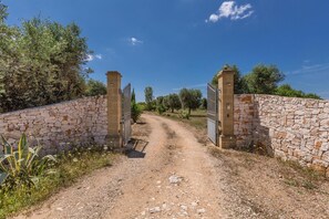 Property grounds - 3536 Villa Le Majole by Perle di Puglia (Manduria)