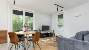 Apartemen, 1 kamar tidur, teras | 1 kamar tidur, Wi-Fi gratis, dan seprai linen