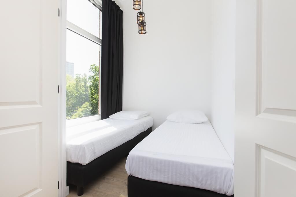 Photo - Rotterdam Inn