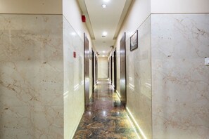 Lobby - Hotel Vertigo Suite (Mumbai)