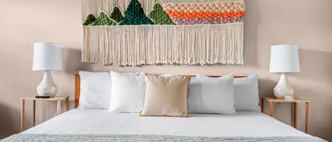 Free WiFi, bed sheets