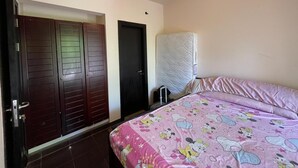1 bedroom, bed sheets - Apartment in Porto Sharm with Garden (Sharm El Sheikh)