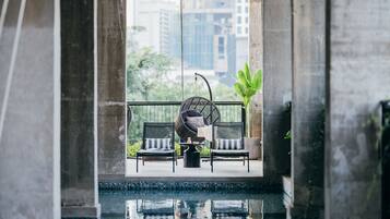 Hồ bơi trong nhà