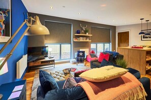 TV, DVD player, books, offices