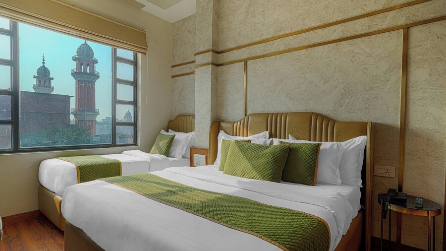 Hotel Indus by CSJS group