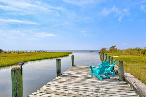 Nunzs Cove - Spectacular Bayfront on Chincoteague Island!