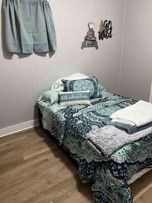 2 habitaciones, wifi gratis y ropa de cama 