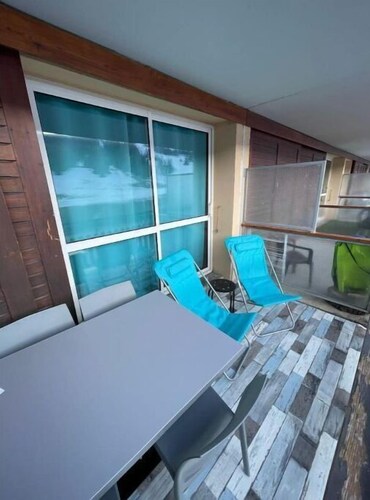 Studio entièrement rénové au SUD