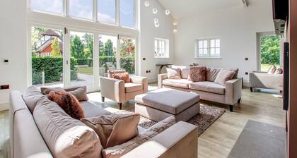 Perfect and peaceful countryside retreat - Pass the Keys