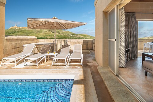 Rebekah – Ghasri Holiday Home