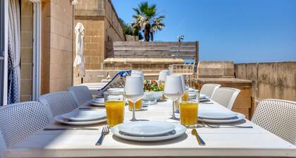 Rebekah – Ghasri Holiday Home
