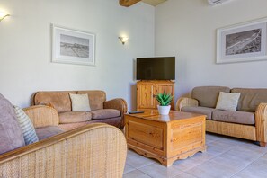 TV - Villagg tal-Fanal - 4BDR (L-Ghasri)