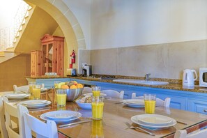Dining - Villagg tal-Fanal - 4BDR (L-Ghasri)