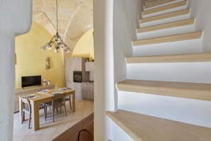 Interior - 3588 La Casa di Nonno Martino by Barbarhouse (Specchia)