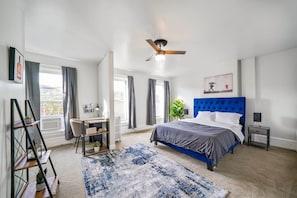 4 bedrooms, free WiFi, bed sheets - Convenience, Space, and Charm! (Conshohocken)