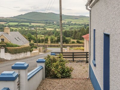 STEEPE'S PLACE, pet friendly in Glenosheen, County Limerick