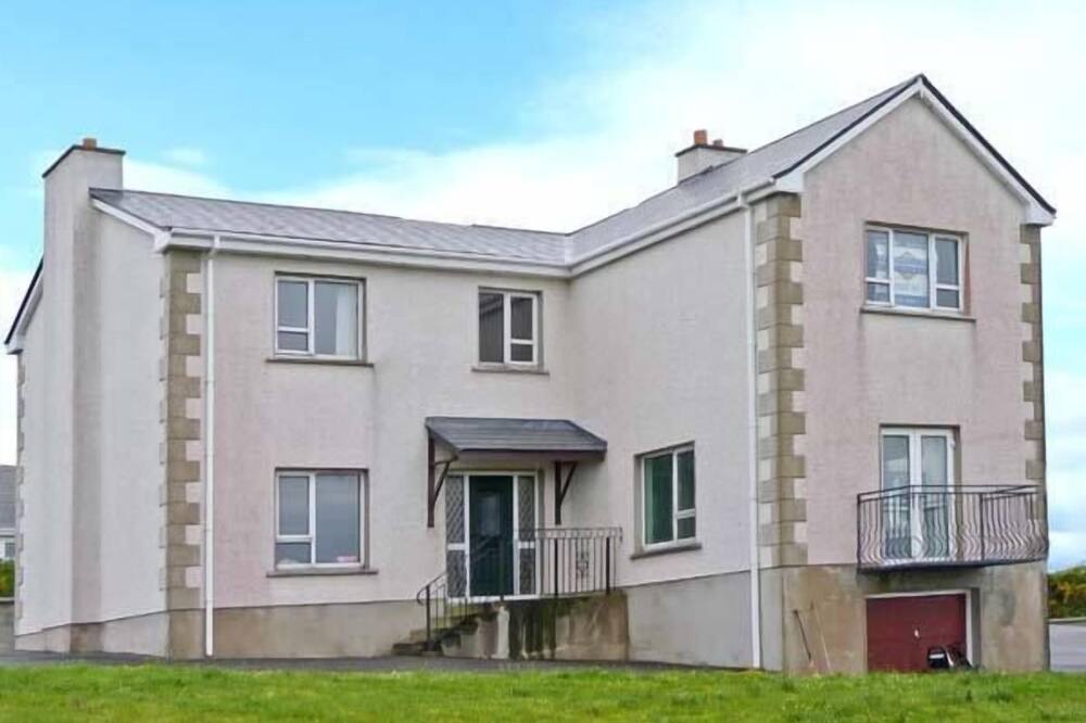 STRANACORCORAGH, family friendly in Derrybeg, County Donegal